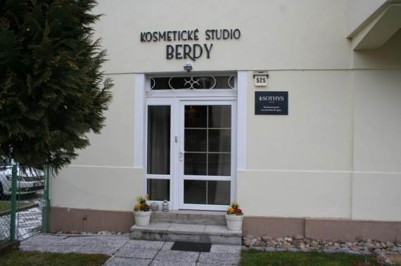 Studio Berdy - Kosmeticke Studio - Zbraslav, interier 